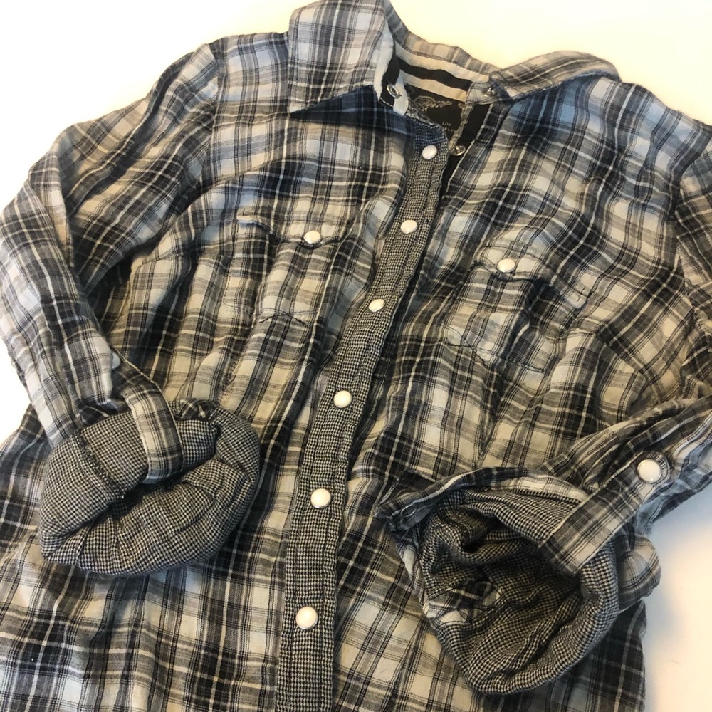 Guess pearl snap shirt